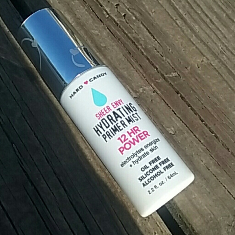 Hard candy hydrating primer mist