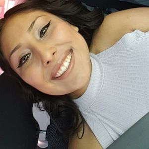 Meet your Posher, Dalia