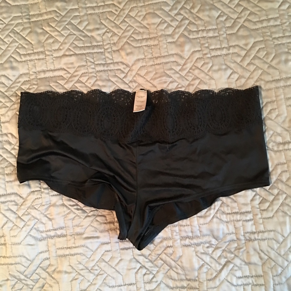 Black Victoria's Secret Underwear