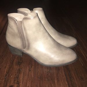 Xappeal booties