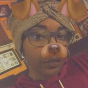 Meet your Posher, Niecia