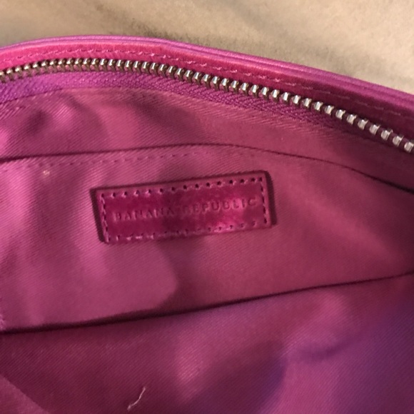 Clutch - Picture 2 of 3