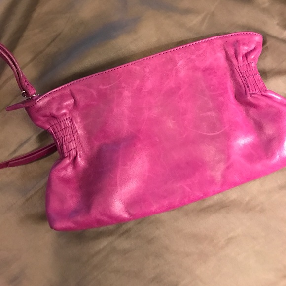 Clutch - Picture 3 of 3