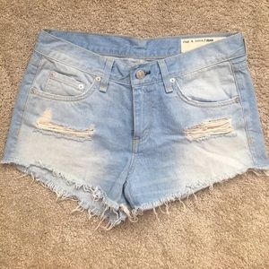 Rag and Bone size 24 Jean shorts