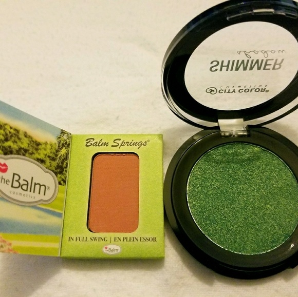 Ipsy Mini Set - Picture 2 of 4