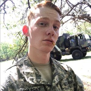 Meet your Posher, Brian