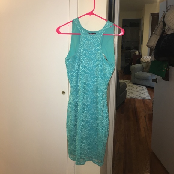 Donna Mizani teal lace dress with back cut out - Picture 2 of 8