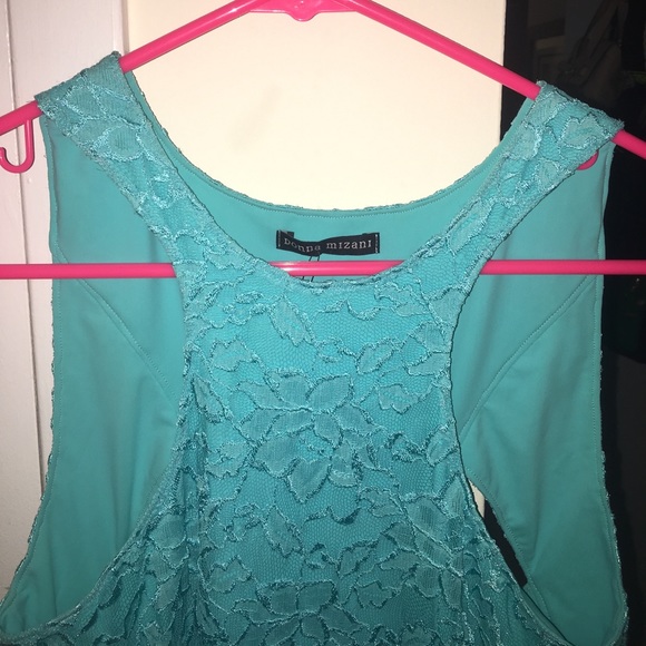 Donna Mizani teal lace dress with back cut out - Picture 7 of 8