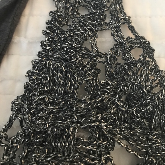 Silver Woven Racer Back Tank - Picture 4 of 4