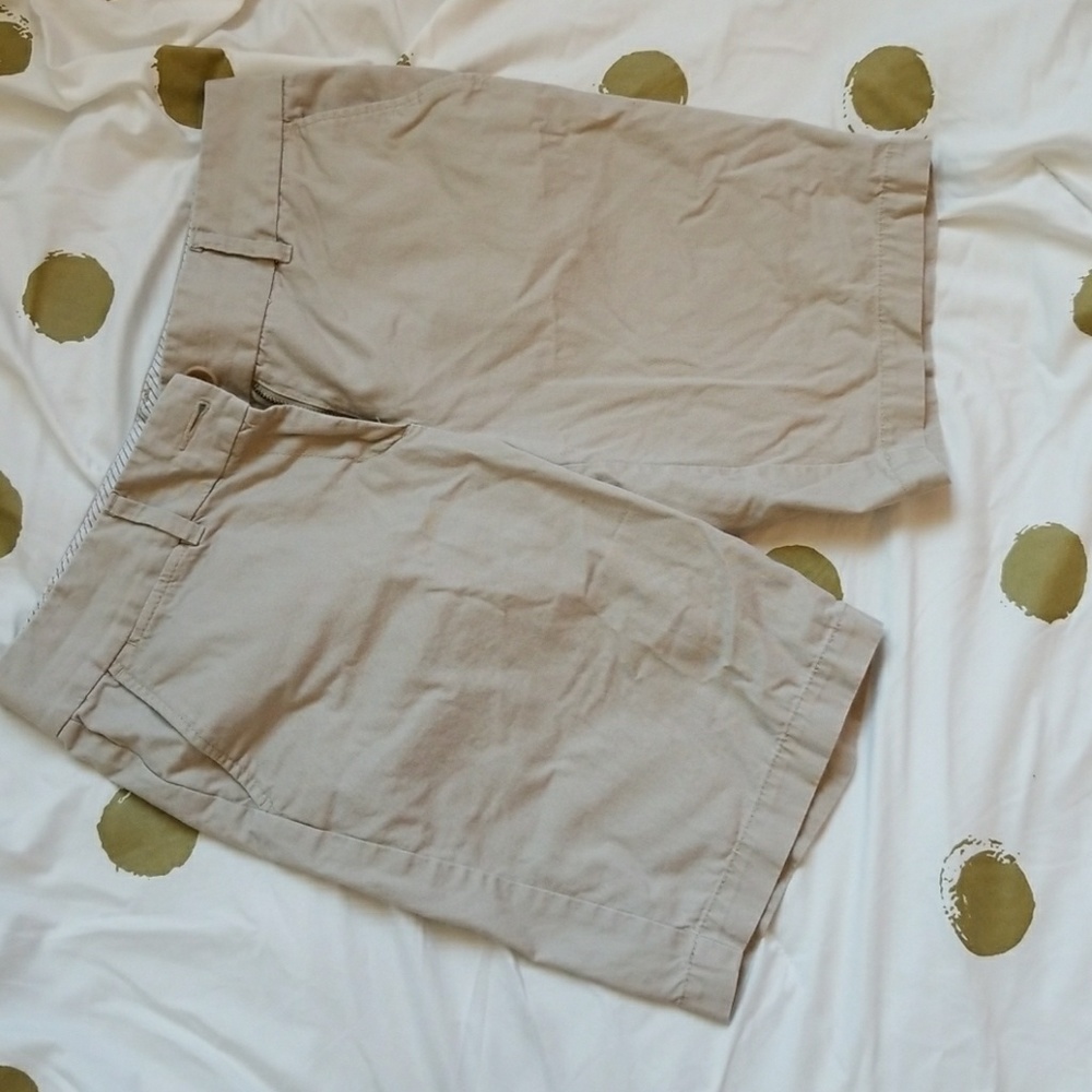 [Loft] tan bermudas