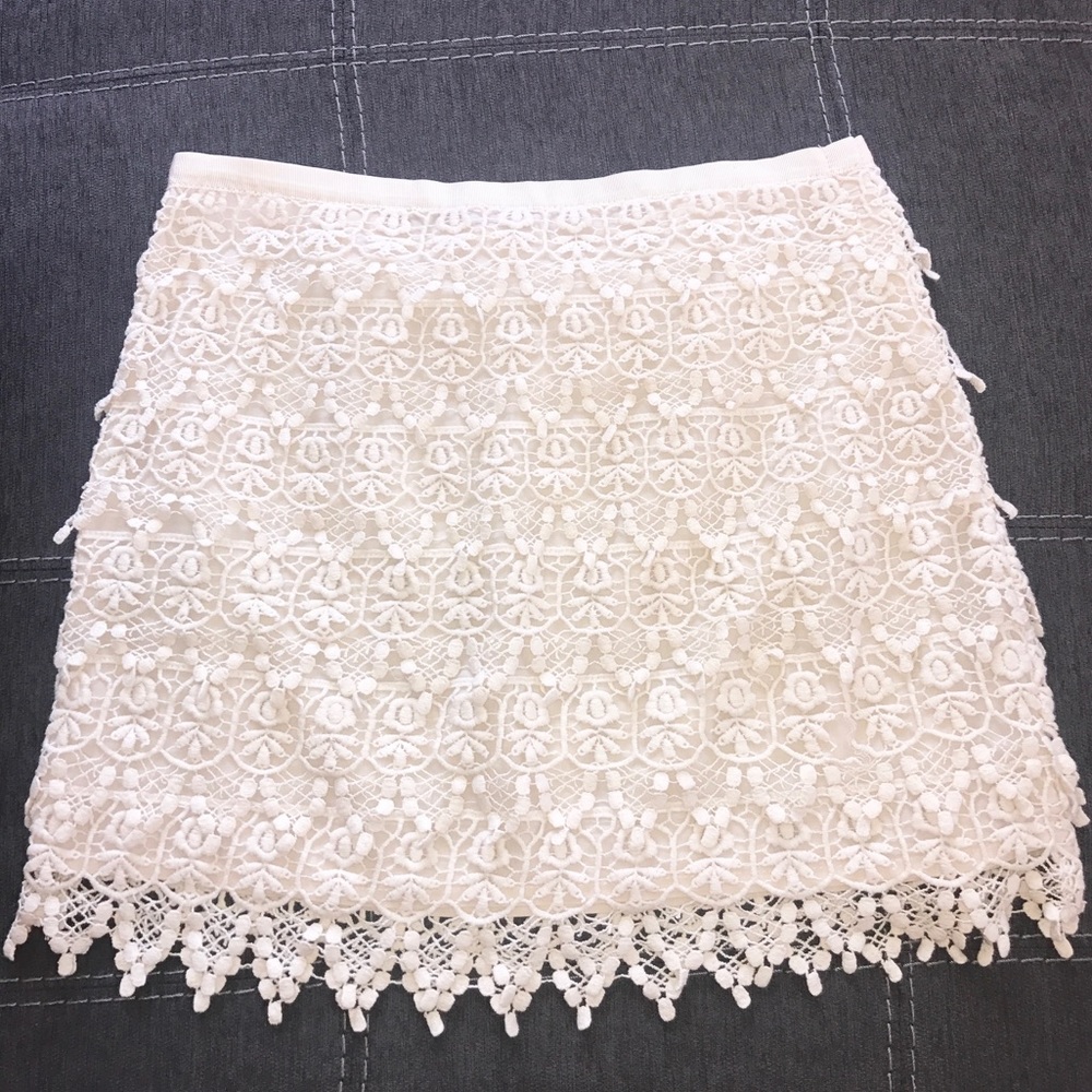 🌸HP🌸 BB Dakota Macyn Lace Tiered Skirt Crochet