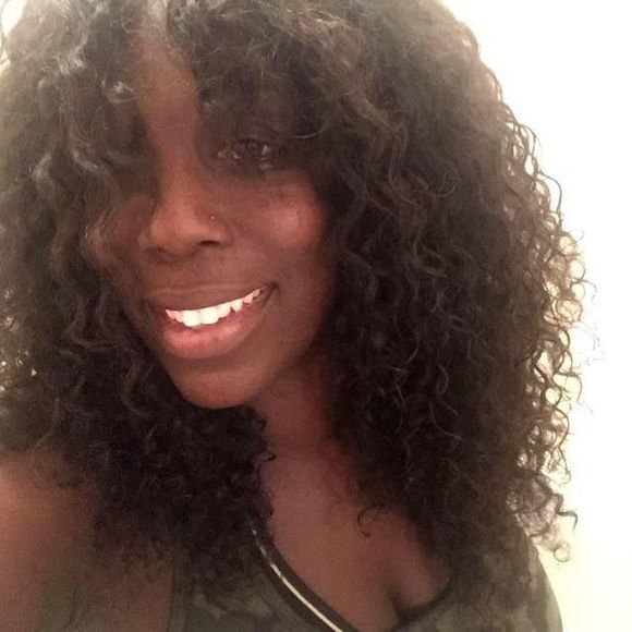 Meet your Posher, Ayana - Picture 1 of 1