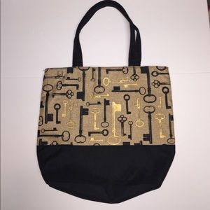 Key print Tote
