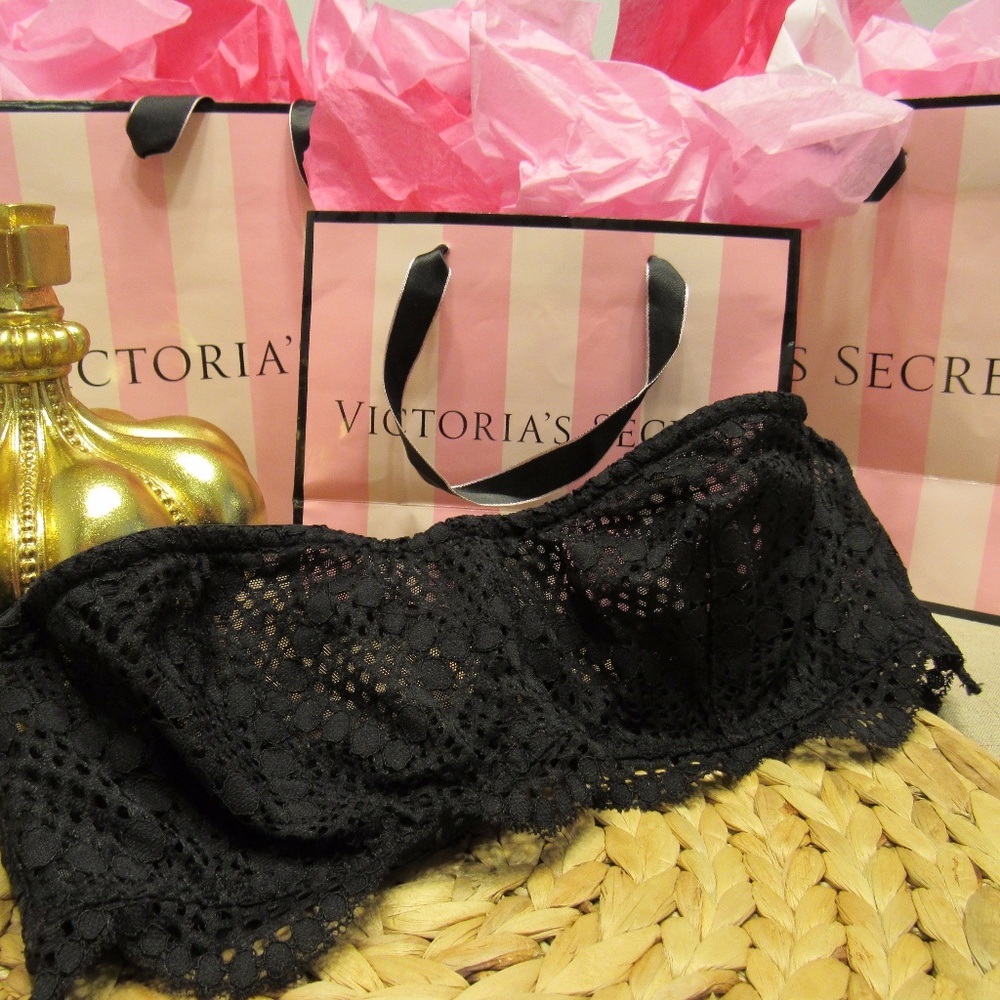 NWOT Victoria’s Secret Strapless Bandeau