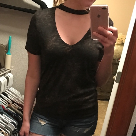 Sadie + Sage | Black Acid Wash Choker Tee - Picture 4 of 4