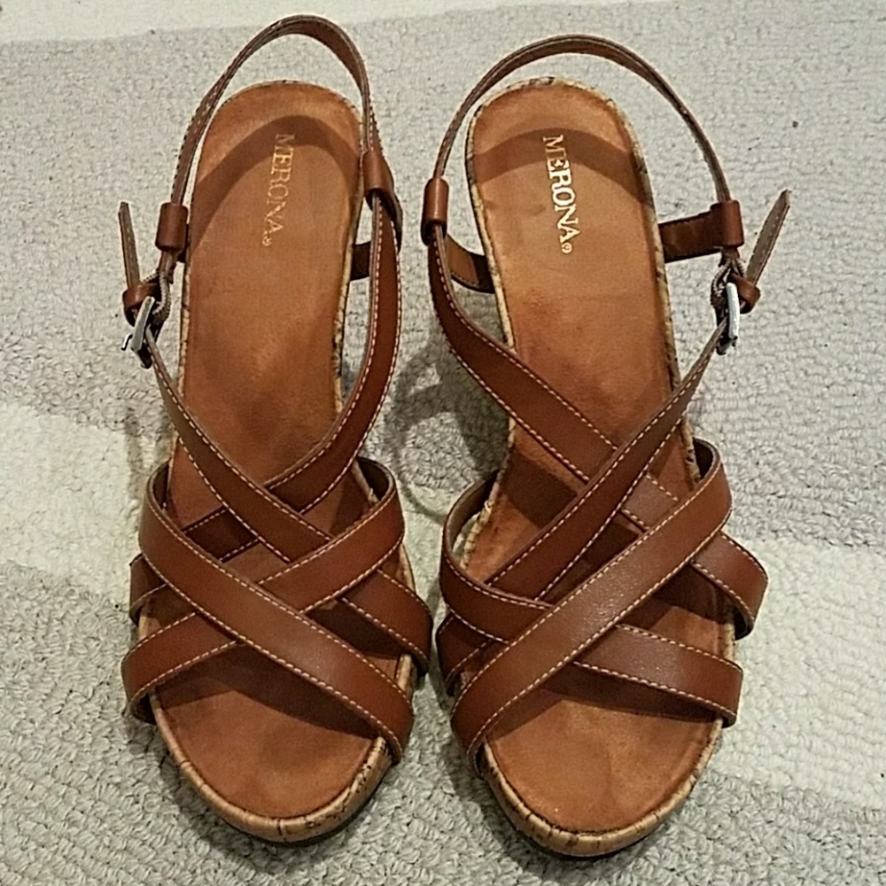 NEW Merona Brown sandals 7.5