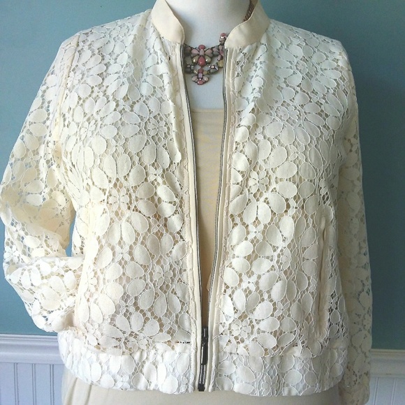 SOLD▪ Lace Bomber Jacket - Picture 4 of 7