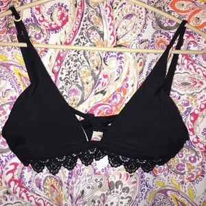 Black Kendall & Kylie pacsun bikini top