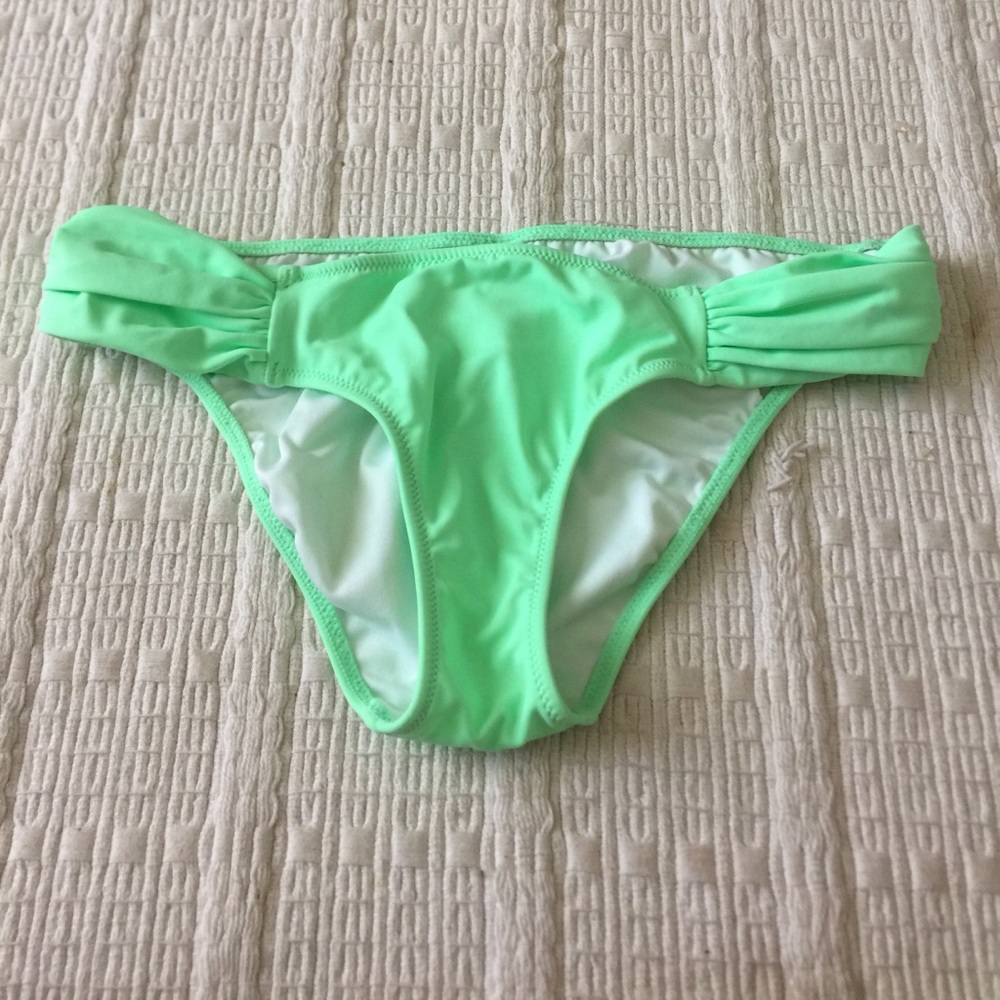💚Victoria Secret Bikini Bottoms💚