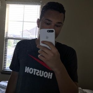 Meet your Posher, Cole