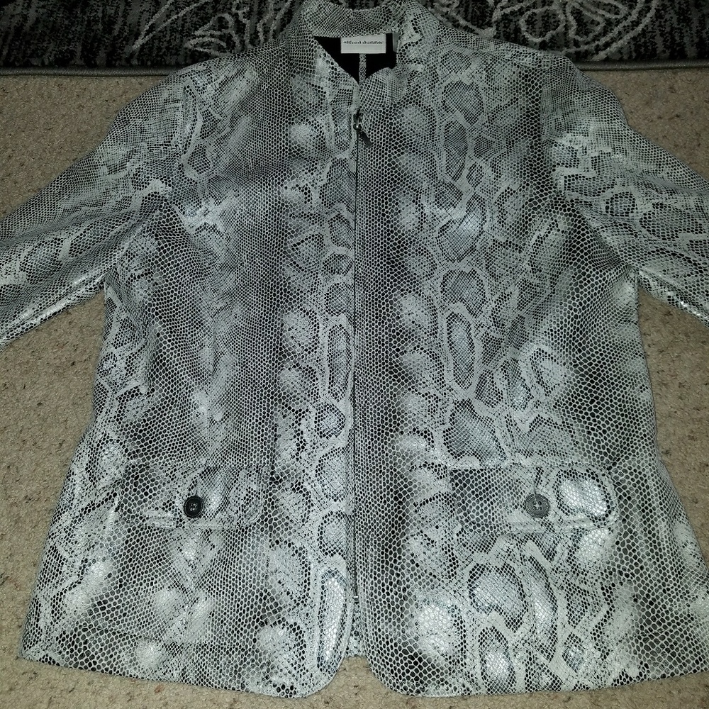 Alfred Dunner lizard print faux leather jacket, 12. EUC.