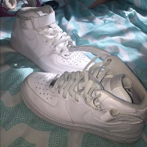 Nike Air Force 1s 8 in men