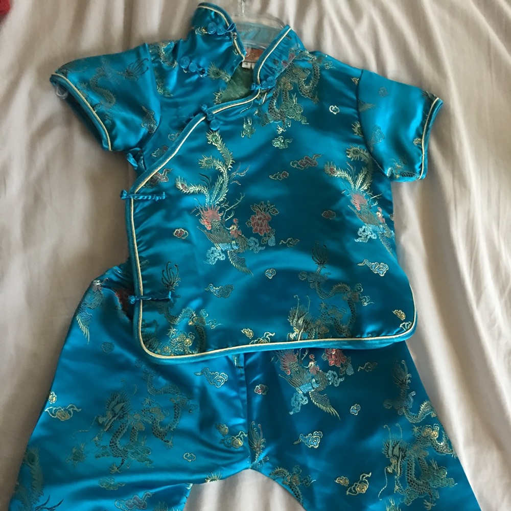 Chinese kids outfit