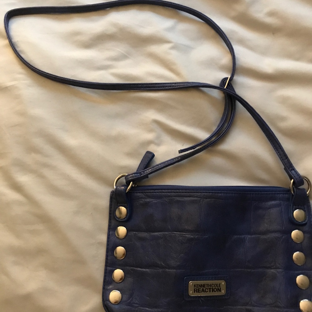 Kenneth Cole Reaction Cross Body Bag