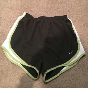 Women's Medium army green Nike Shorts.