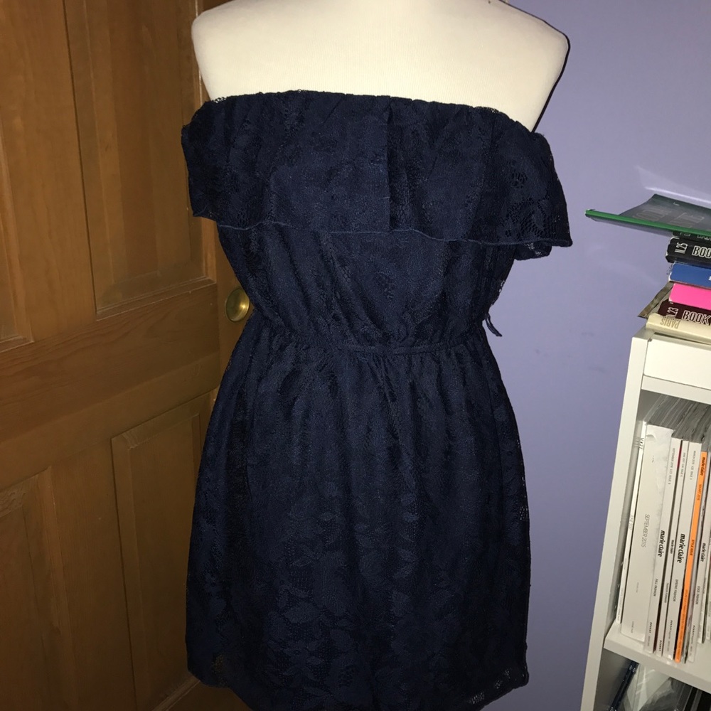 Navy Lace Strapless Dress