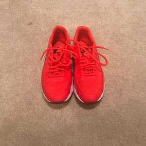 Orange/red Nike