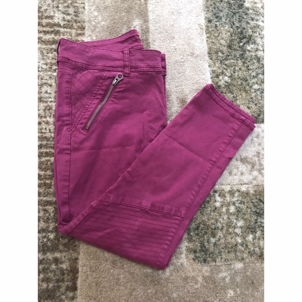 American Eagle Maroon above ankle skinny jeans