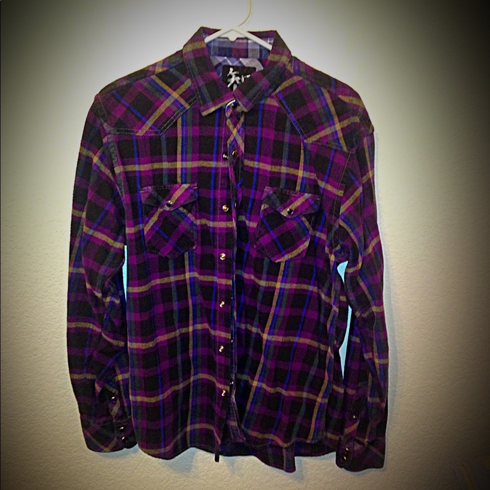 L age of wisdom Flannel button up sweatshirt