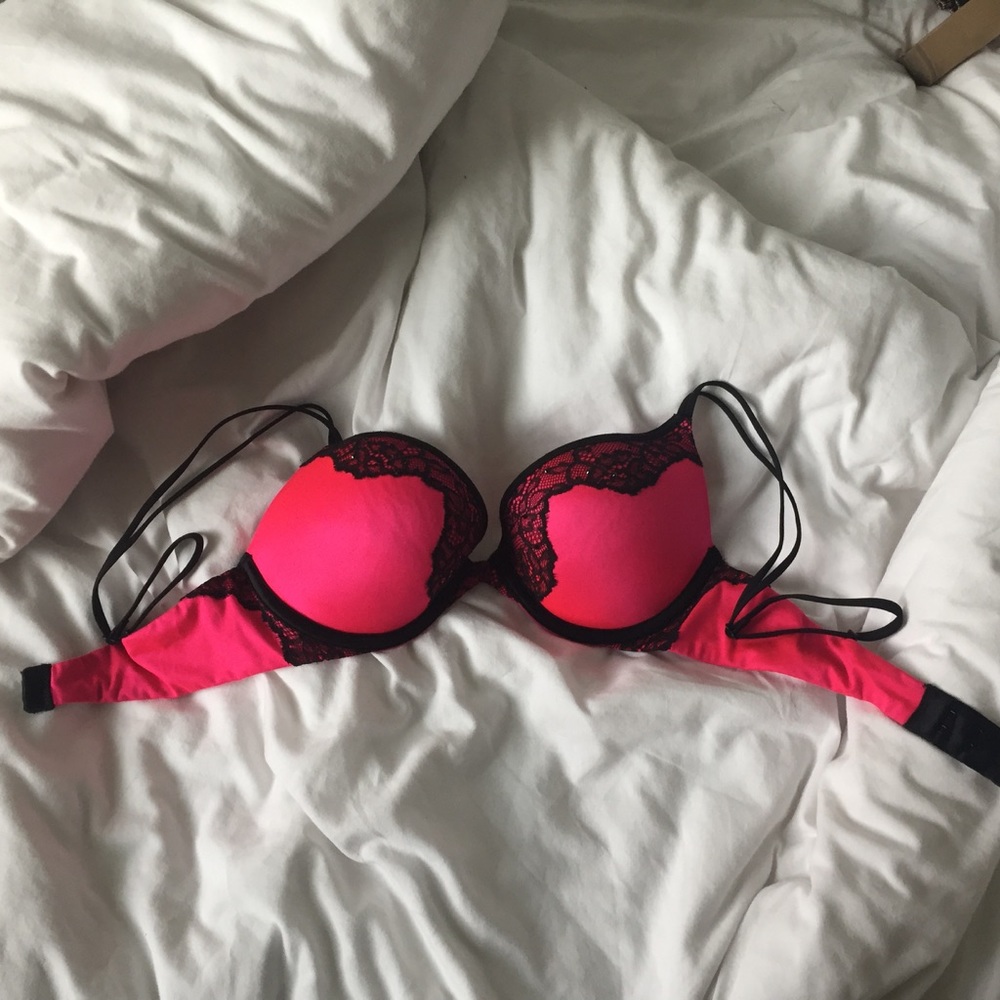 Victoria's Secret Very Sexy Push-up Bra