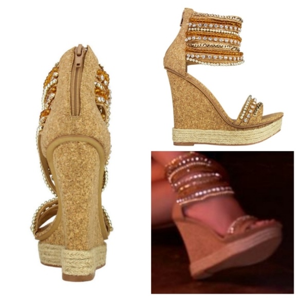 Naughty Monkey Wedges - Picture 2 of 2