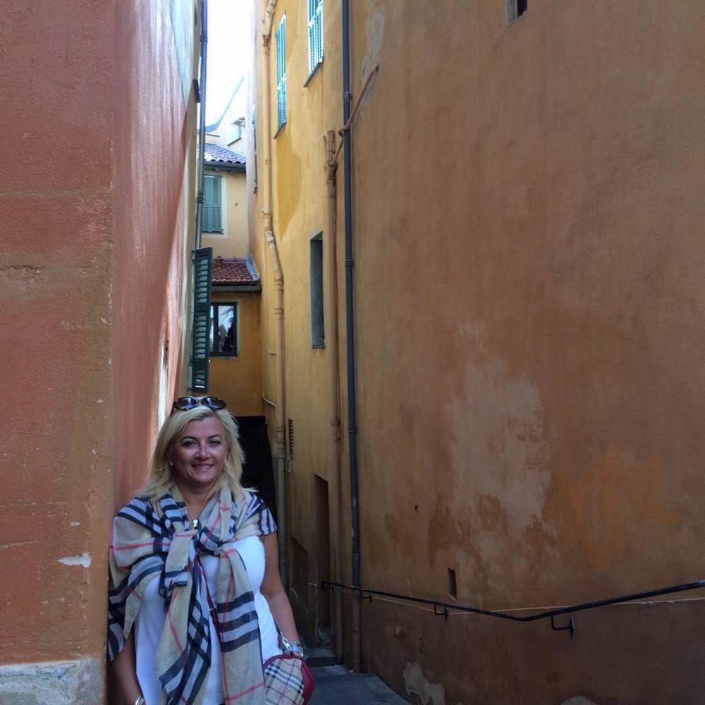 Meet your Posher, Marina