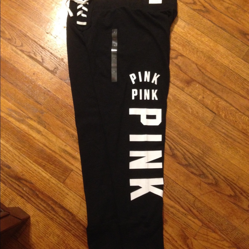 NWT VS Pink lace-up skinny collegiate pants