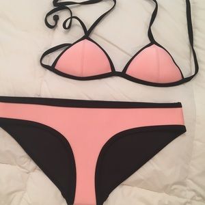 Real Triangl Bikini! Neoprene & Pink (plus bag)