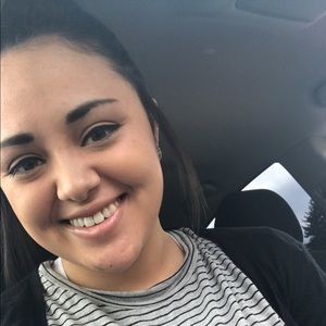 Meet your Posher, Jordyn