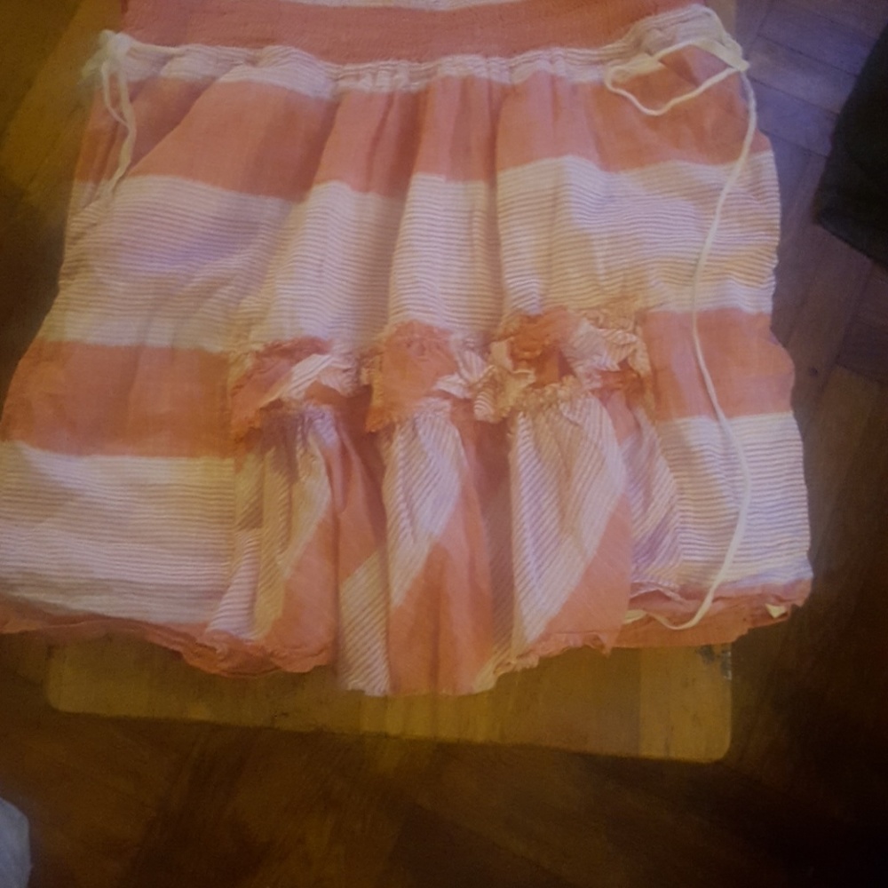 Banana Republic  Beautiful Summer Salmon Skirt