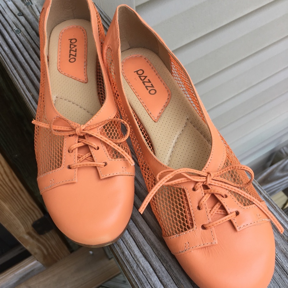 PAZZO Leather Peach/Orange Summer Flats Size 8-1/2