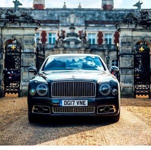 Meet your Posher, Lesa