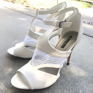 Killer White Heels 😍