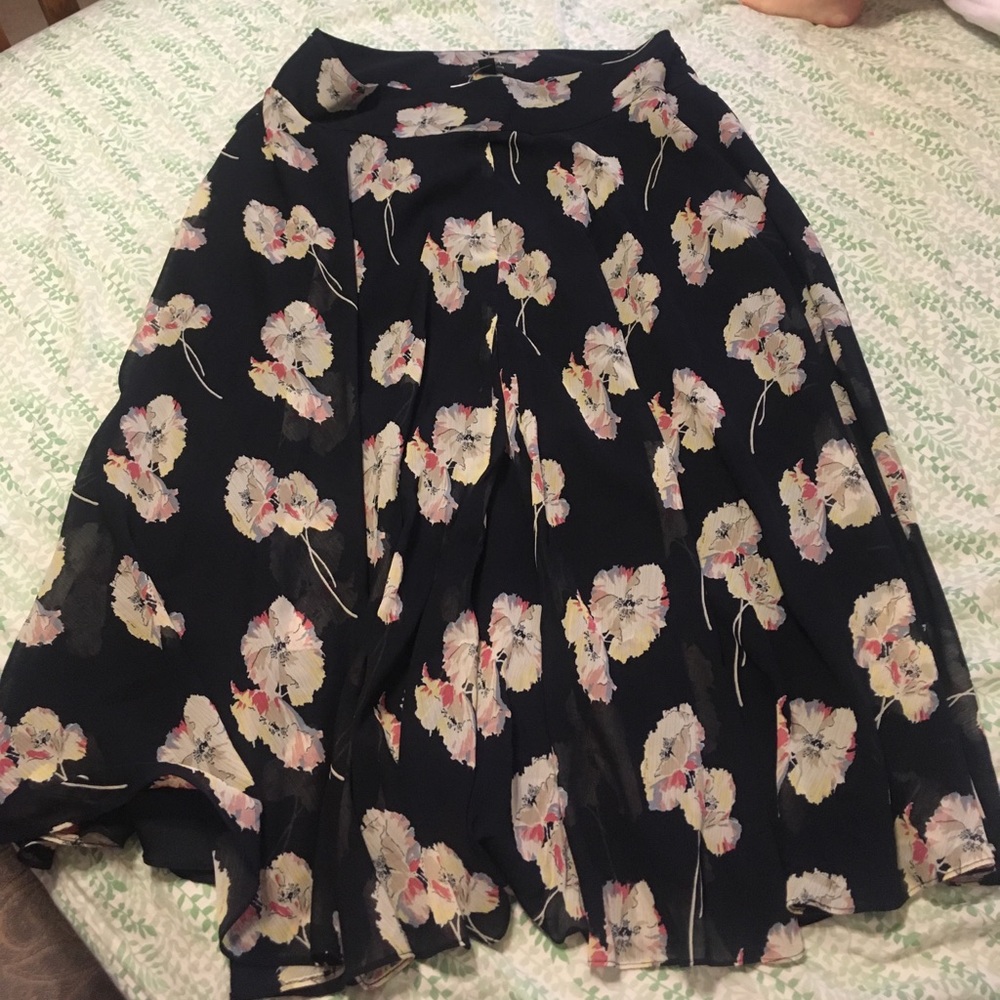 Ann Taylor skirt