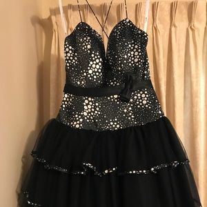 Xcite, 10, polka dot party dress, prom,