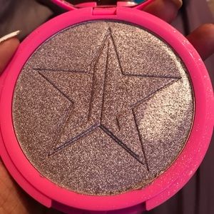Jeffree Star "Lavender Snow" Skin Frost