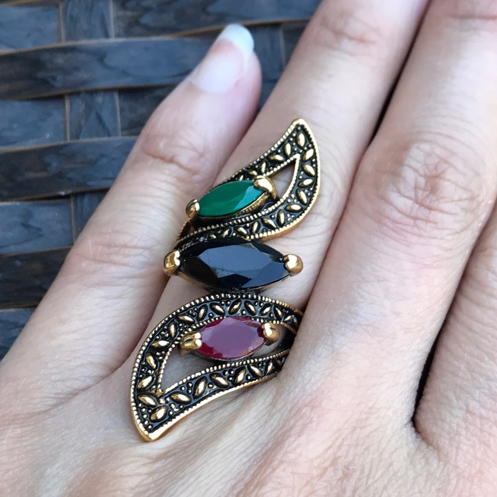 Vintage Style Gold tone Fashion Ring