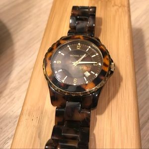 MICHAEL KORS Tortoise Watch