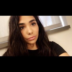 Meet your Posher, Jillian