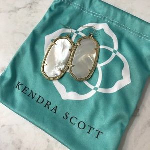 Kendra Scott Danielle Earrings